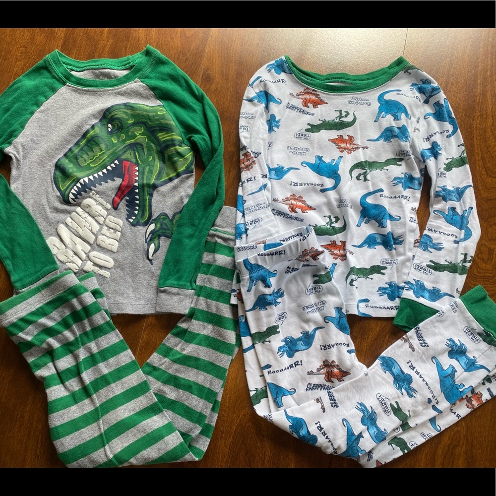 Boys Size 6 Dinosaur Pajama Lot
